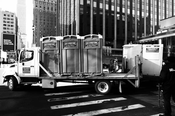 Best Portable toilet rental cost  in Powers Lake, WI